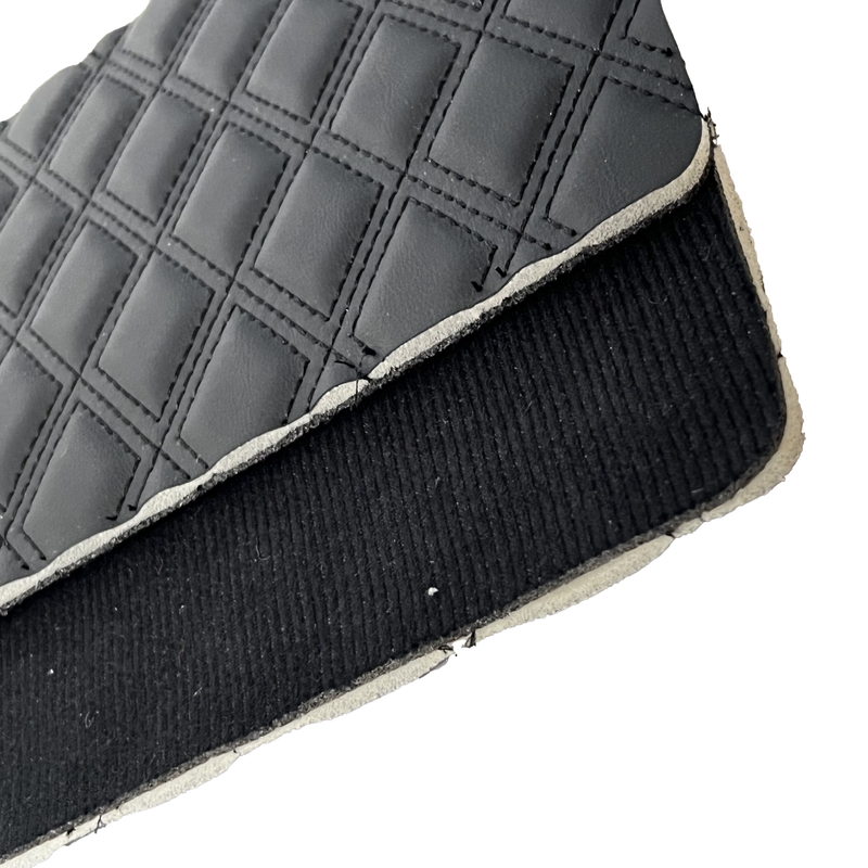PU PVC چرم مصنوعی گلدوزی Xpe Foam Burr پشتیبان برای تشک کف ماشین