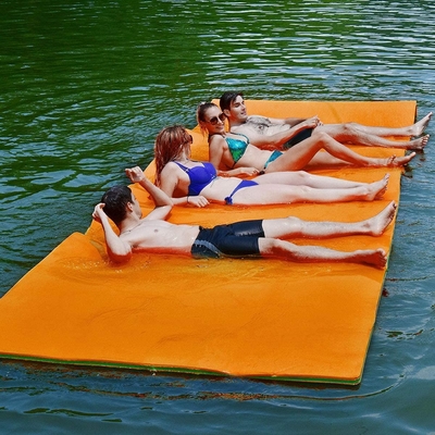 لوگوی سفارشی تشک شنا فوم سلول بسته Xpe فوم شناور Oasis Lake Pad